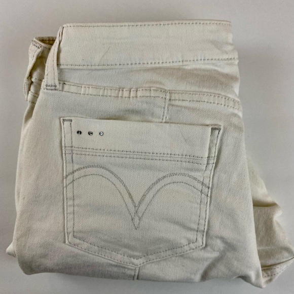 Levi’s White Denim Jeans. Leggings.  Jeggings. Skinny. Size 17. Super cute! - Picture 11 of 12